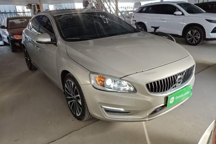 Used Volvo S60 2019 S60L T5 Smart Range Edition Exterior 2