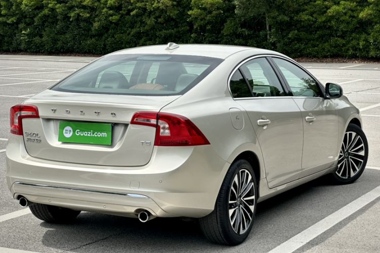 Used Volvo S60 2019 S60L Facelift T5 Intelligent Advanced Edition Exterior 2