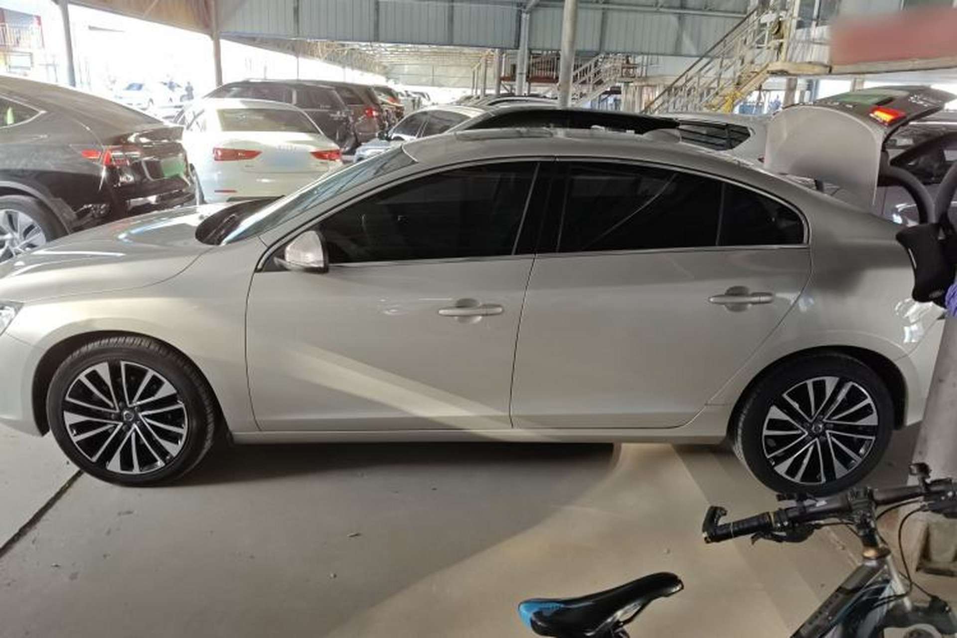 Used Volvo S60 2019 S60L T5 Smart Range Edition Exterior 3