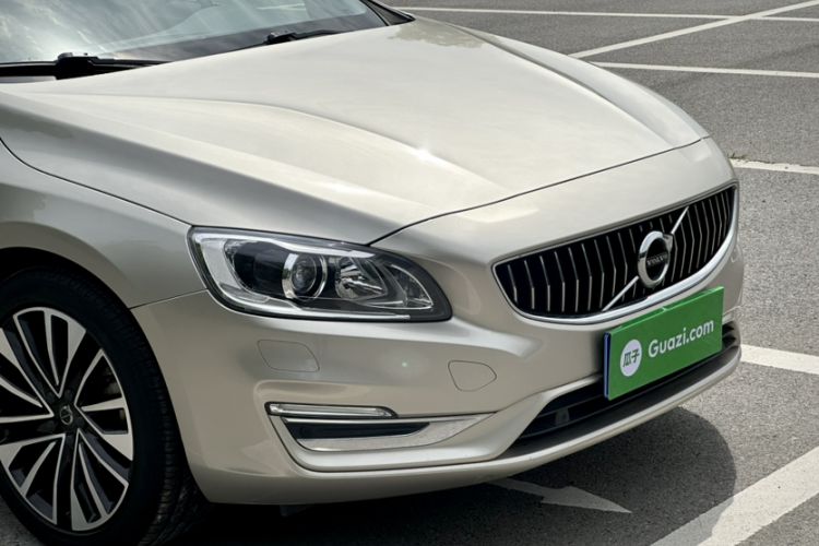 Used Volvo S60 2019 S60L Facelift T5 Intelligent Advanced Edition Exterior 4