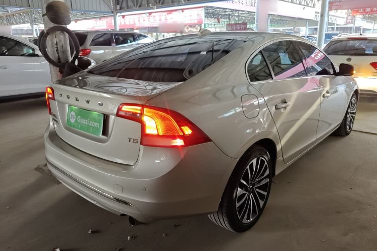 Used Volvo S60 2019 S60L T5 Smart Range Edition Exterior 5