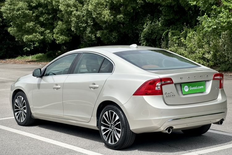 Used Volvo S60 2019 S60L Facelift T5 Intelligent Advanced Edition Exterior 7