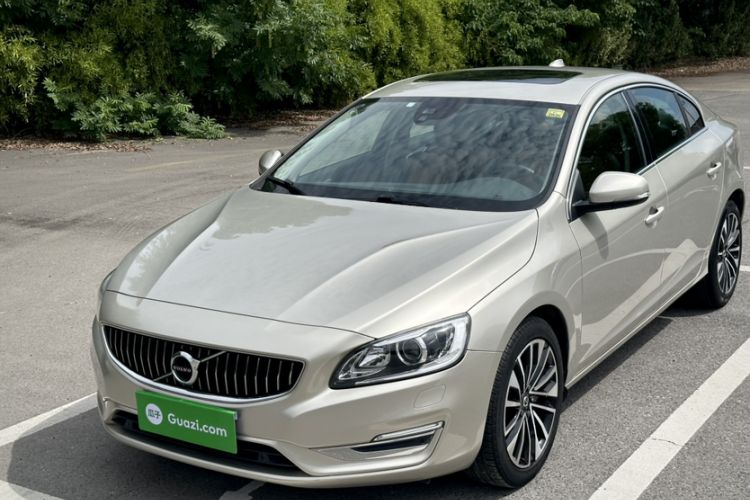 Used Volvo S60 2019 S60L Facelift T5 Intelligent Advanced Edition Exterior 8