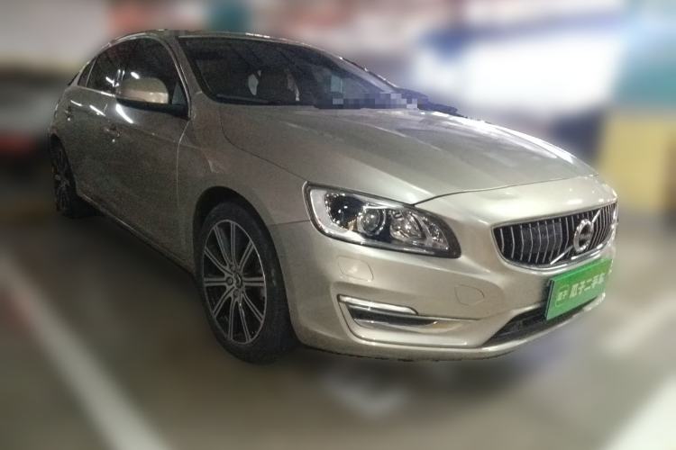 Used Volvo S60 2019 S60L Facelift T5 Smart Luxury Elite Edition Front Right 45 Deg