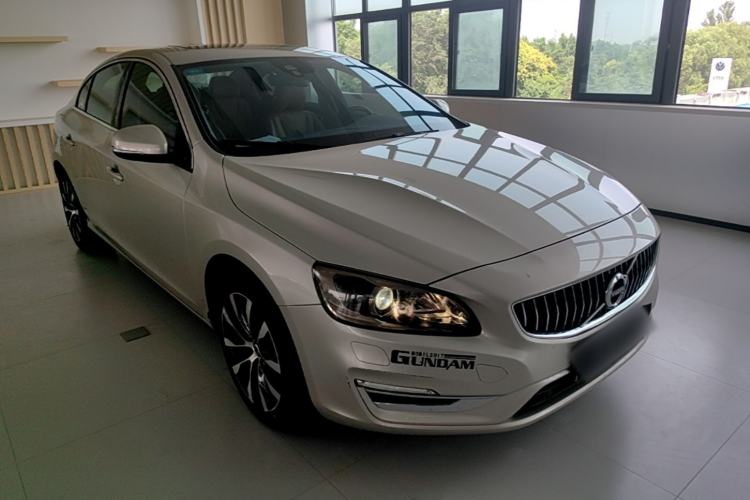Used Volvo S60 2019 S60L Facelift T5 Intelligent Advanced Edition Front Right 45 Deg