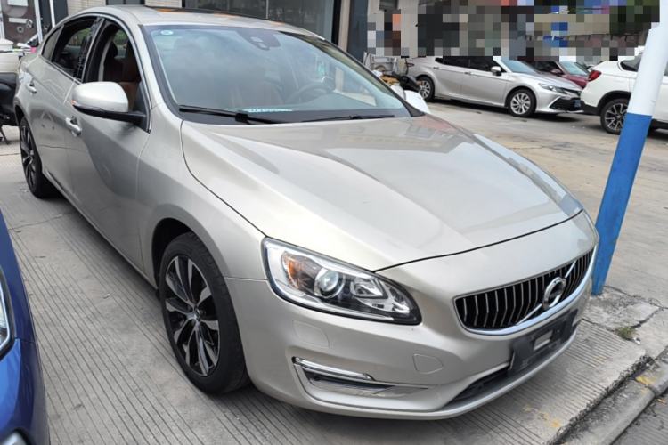 Used Volvo S60 2019 S60L Facelift T5 Intelligent Advanced Edition Front Right 45 Deg