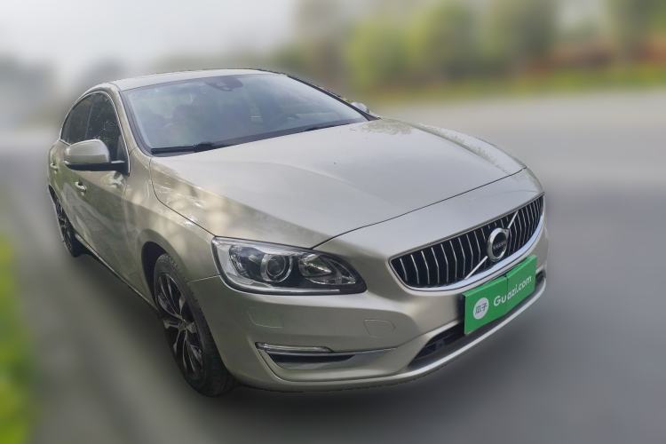 Used Volvo S60 2019 S60L Facelift T5 Intelligent Advanced Edition Front Right 45 Deg