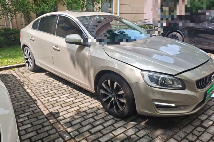 Used Volvo S60 2019 S60L T3 Intelligent Upgrade Edition Front Right 45 Deg
