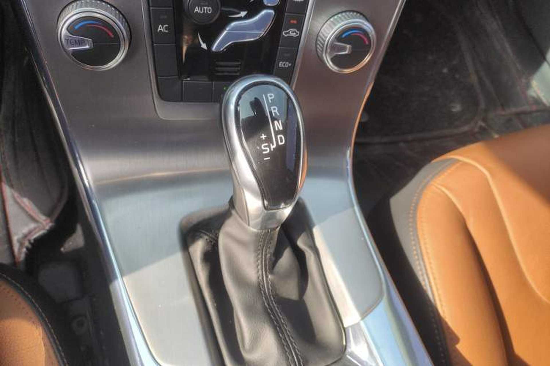 Used Volvo S60 2019 S60L Facelift T5 Intelligent Advanced Edition Gear Lever