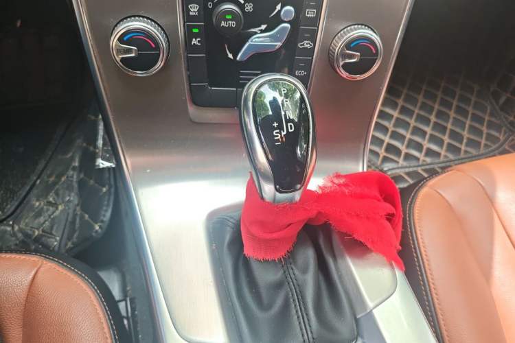 Used Volvo S60 2019 S60L T3 Intelligent Upgrade Edition Gear Lever