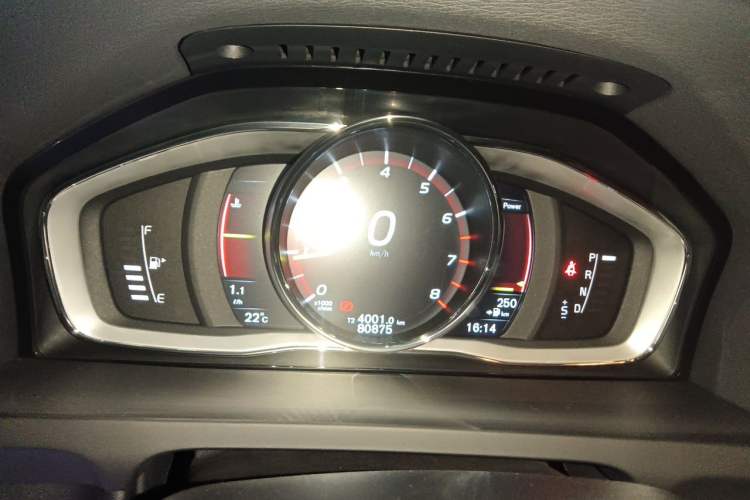 Used Volvo S60 2019 S60L Facelift T5 Smart Luxury Elite Edition Instrument Cluster
