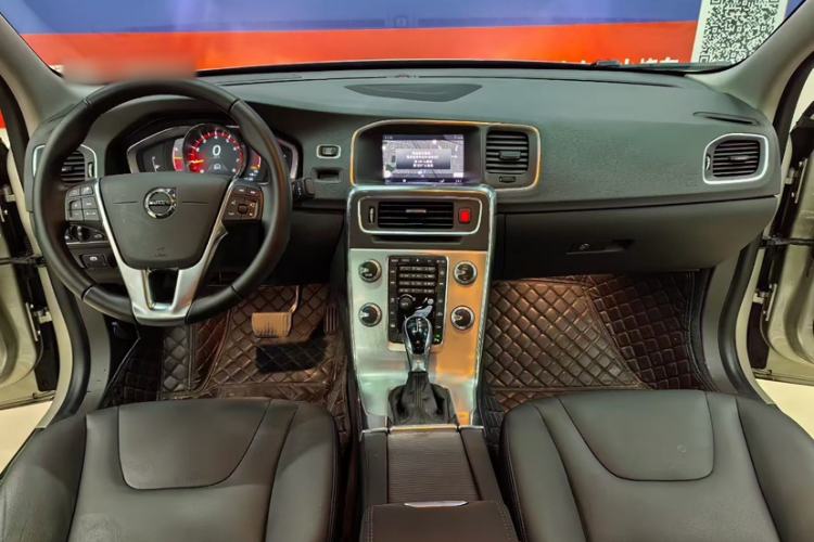 Used Volvo S60 2019 S60L Facelift T5 Smart Luxury Elite Edition Interior 1