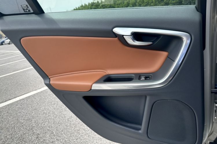 Used Volvo S60 2019 S60L Facelift T5 Intelligent Advanced Edition Interior 8