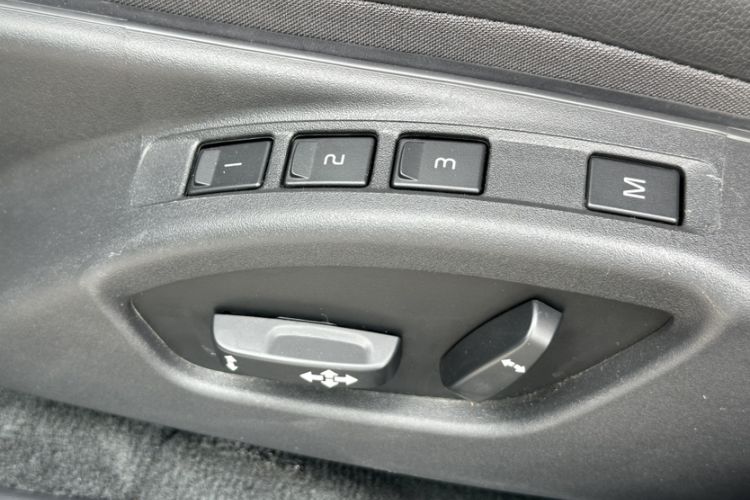 Used Volvo S60 2019 S60L Facelift T5 Intelligent Advanced Edition Interior 9