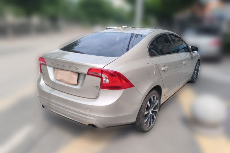 Used Volvo S60 2019 S60L T3 Intelligent Upgrade Edition Rear Right 45 Deg