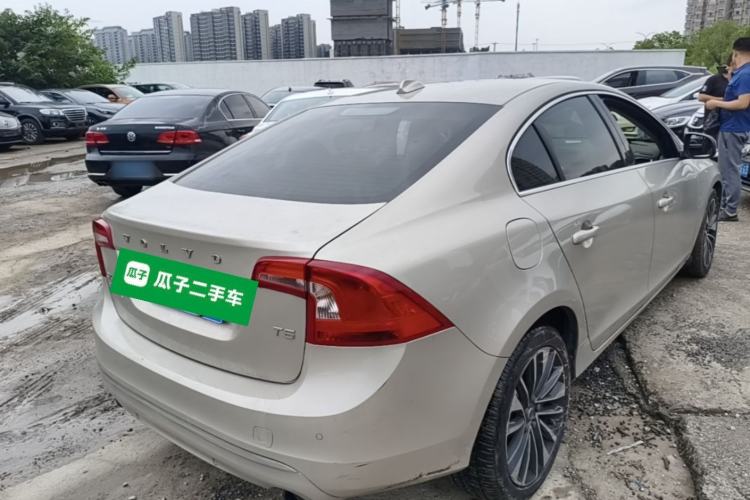 Used Volvo S60 2019 S60L T5 Smart Range Edition Rear Right 45 Deg
