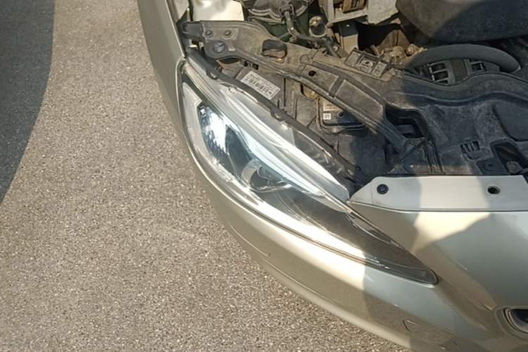 Used Volvo S60 2019 S60L T5 Smart Range Edition Right Front Headlight
