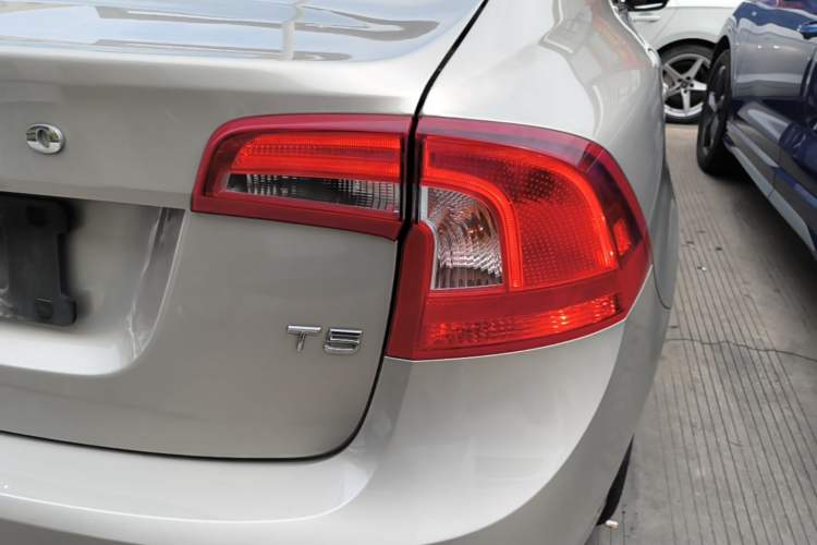 Used Volvo S60 2019 S60L Facelift T5 Intelligent Advanced Edition Right Rear Taillight