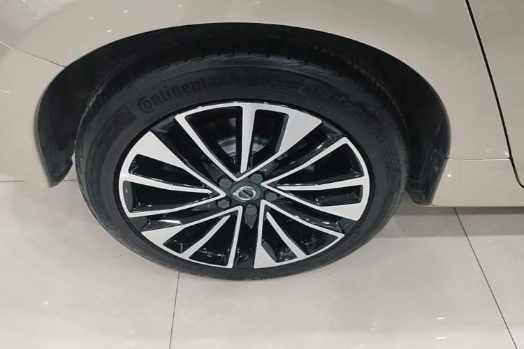 Used Volvo S60 2019 S60L Facelift T5 Intelligent Advanced Edition Right Rear Wheel Hub