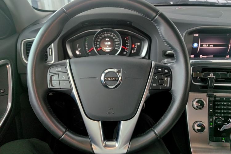 Used Volvo S60 2019 S60L Facelift T5 Intelligent Advanced Edition Steering Wheel