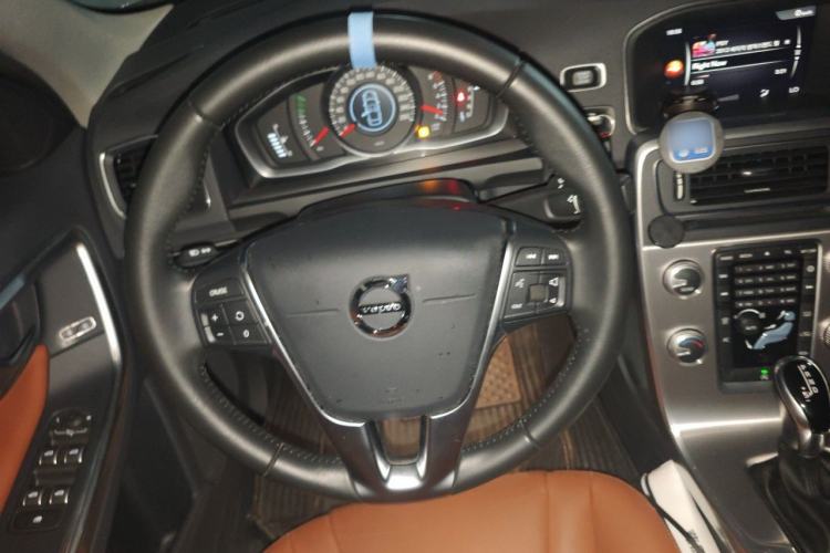 Used Volvo S60 2019 S60L Facelift T5 Intelligent Advanced Edition Steering Wheel