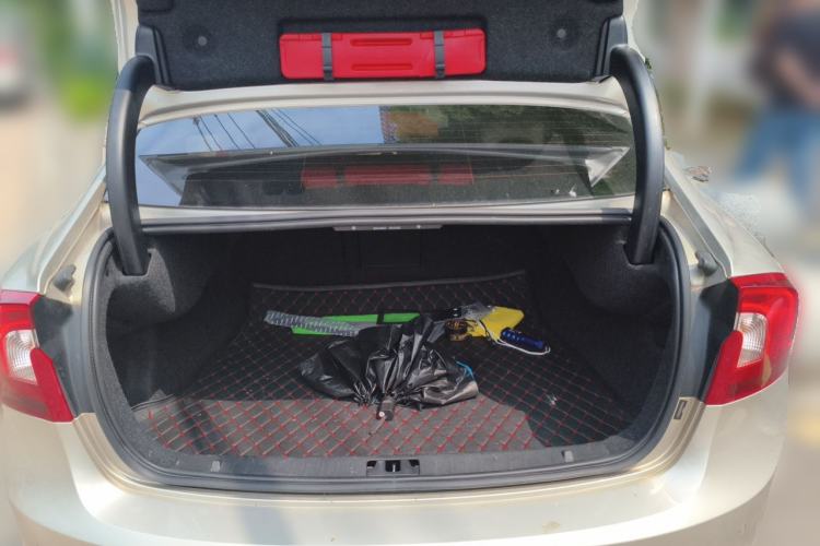 Used Volvo S60 2019 S60L T3 Intelligent Upgrade Edition Trunk
