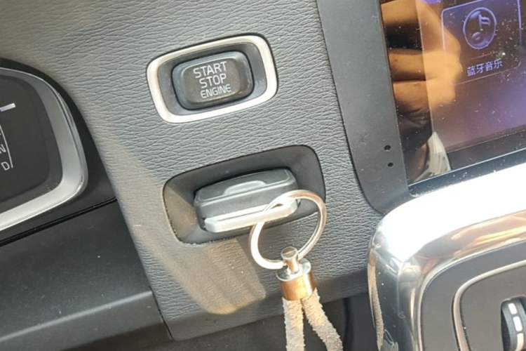 Used Volvo S60 2019 S60L T5 Smart Range Edition Vehicle Key