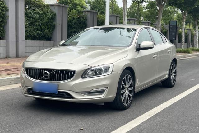 Volvo S60 2019 S60L Facelift T5 Smart Luxury Elite Edition usado