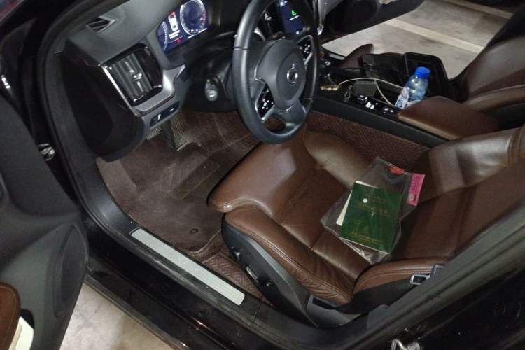 Used Volvo S60 2020 T4 Zhiyuan Luxury Edition Driver Seat