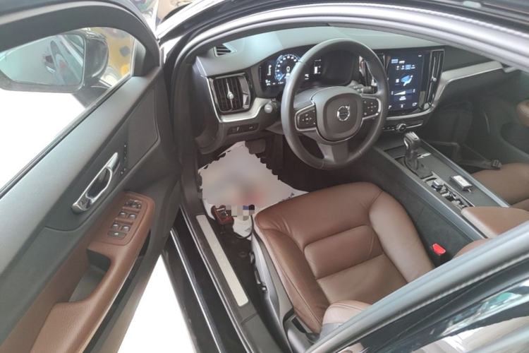 Used Volvo S60 2020 T4 Zhiyi Luxury Edition Driver Seat