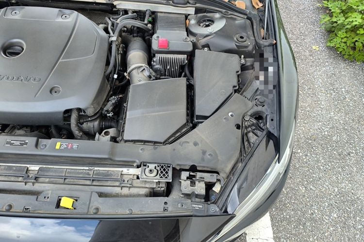 Used Volvo S60 2020 T4 Zhiyuan Luxury Edition Engine Bay Left