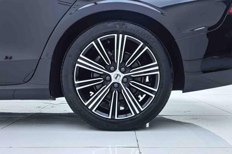Used Volvo S60 2020 T4 Zhiyuan Luxury Edition Exterior 6