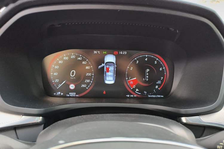 Used Volvo S60 2020 T4 Zhiyuan Luxury Edition Instrument Cluster