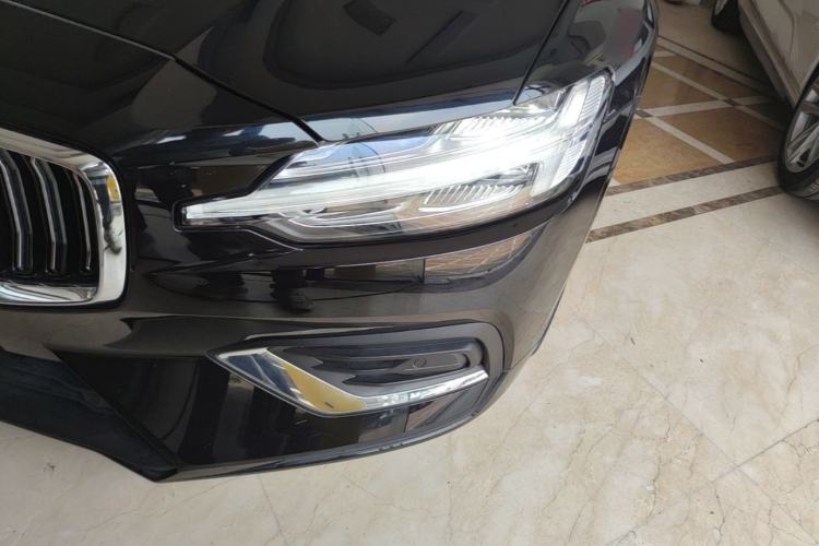 Used Volvo S60 2020 T4 Zhiyi Luxury Edition Left Front Headlight