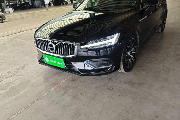 Used Volvo S60 2020 T4 Zhiyuan Luxury Edition Left Front Headlight
