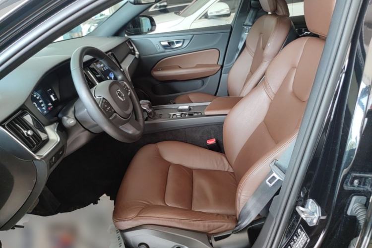 Used Volvo S60 2020 T4 Zhiyi Luxury Edition Left Front Seat