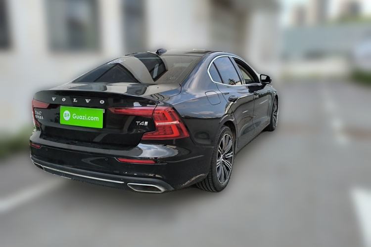Used Volvo S60 2020 T4 Zhiyuan Luxury Edition Rear Right 45 Deg