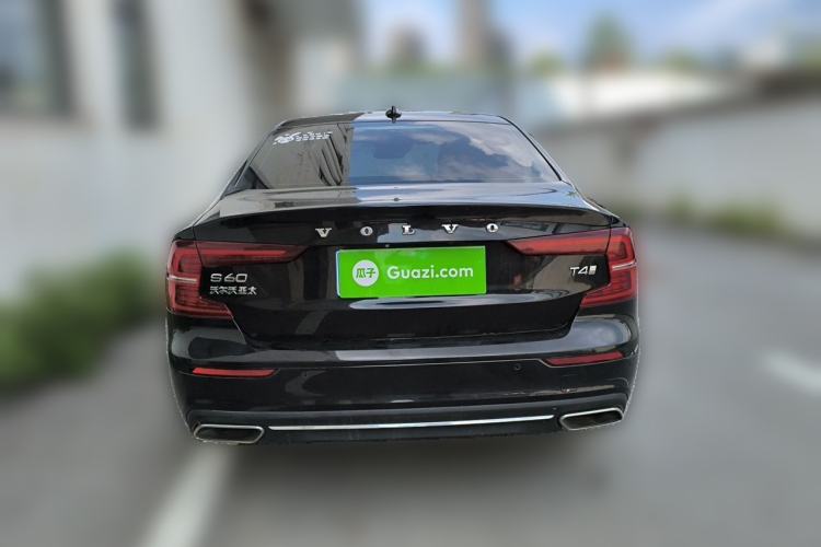 Used Volvo S60 2020 T4 Zhiyuan Luxury Edition Rear