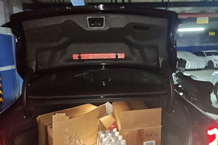 Used Volvo S60 2020 T4 Zhiyi Luxury Edition Trunk
