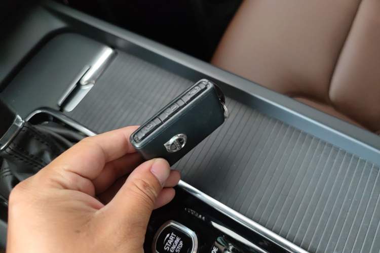 Used Volvo S60 2020 T4 Zhiyi Luxury Edition Vehicle Key