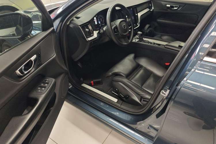 Used Volvo S60 2020 T4 Zhiyuan Luxury Edition Driver Seat