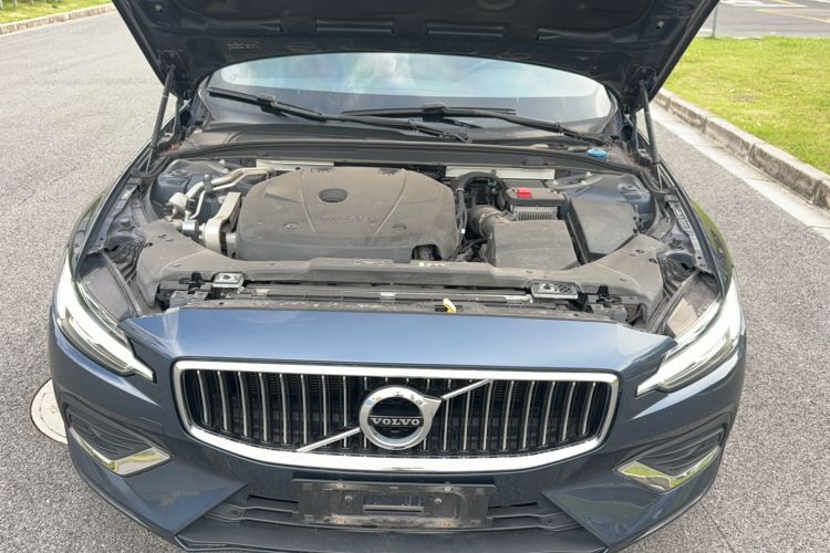 Used Volvo S60 2020 T4 Zhiyuan Luxury Edition Engine Bay