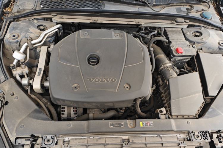 Used Volvo S60 2020 T4 Zhiyuan Luxury Edition Engine Bay