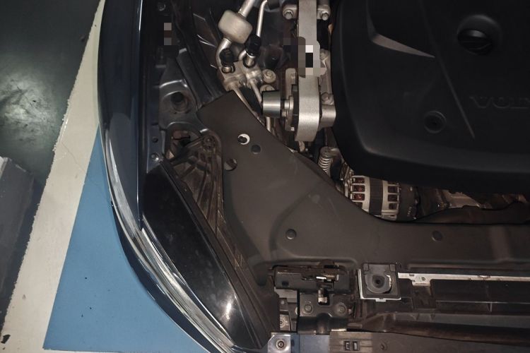 Used Volvo S60 2020 T4 Zhiyuan Luxury Edition Engine Bay Right