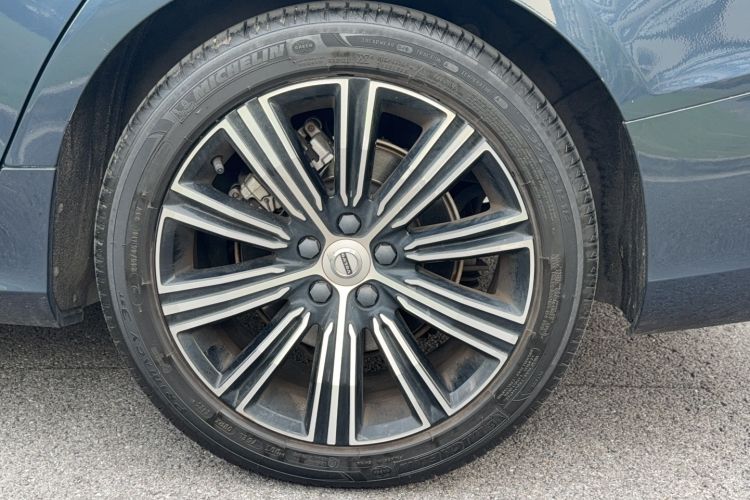 Used Volvo S60 2020 T4 Zhiyuan Luxury Edition Exterior 4