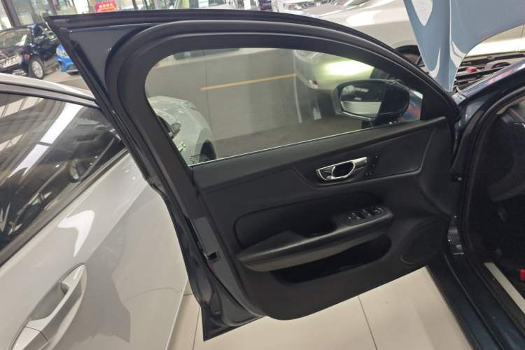 Used Volvo S60 2020 T4 Zhiyuan Luxury Edition Left Front Door Interior