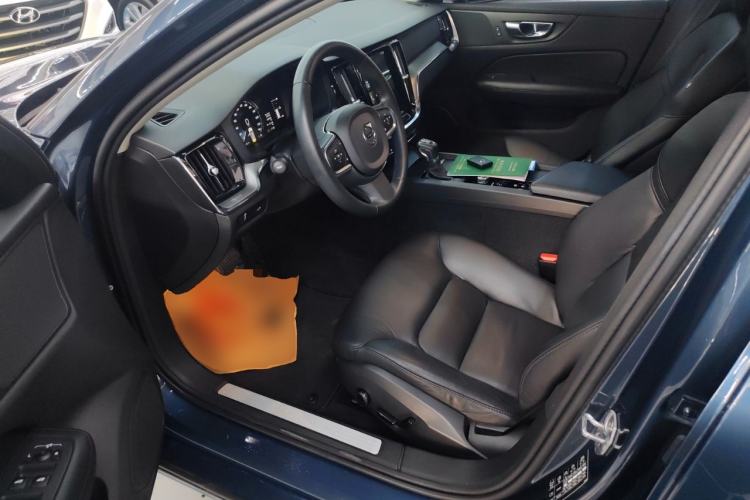 Used Volvo S60 2020 T4 Zhiyi Luxury Edition Left Front Seat