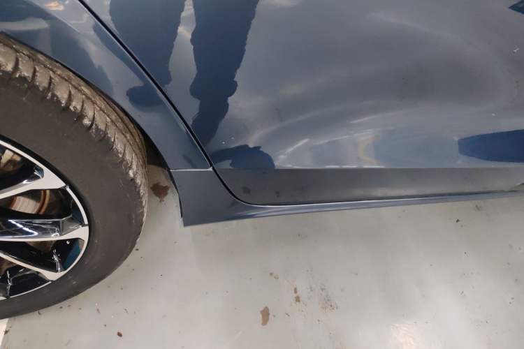 Used Volvo S60 2020 T4 Zhiyi Luxury Edition Left Side Sill