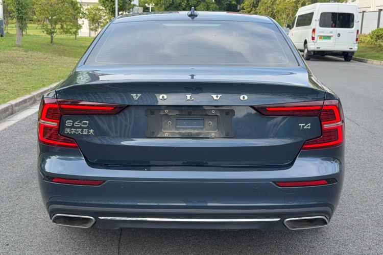 Used Volvo S60 2020 T4 Zhiyuan Luxury Edition Rear