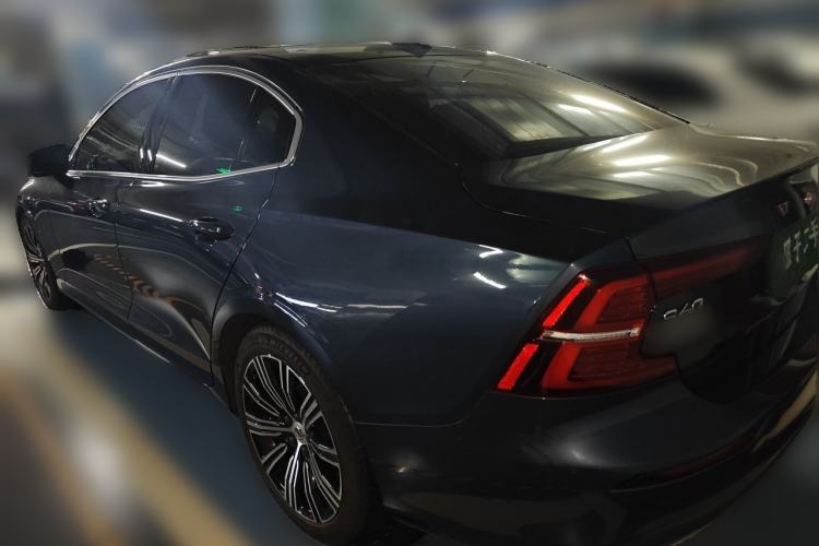 Used Volvo S60 2020 T4 Zhiyuan Luxury Edition Rear Left 45 Deg